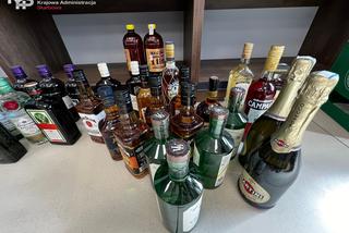 Nielegalny alkohol w delikatesach w Nowogardzie