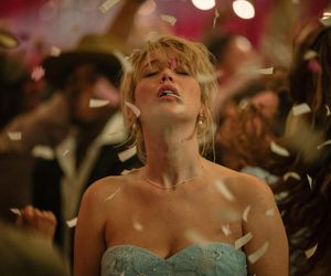 Jennifer Lawrence idzie pod nóż! Powiększy biust, ale tego nie zrobi nigdy