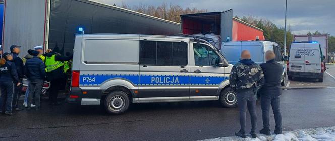 Na miejsce przyjechała policja i straż graniczna