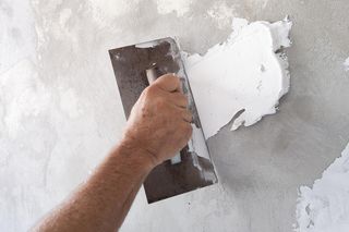 Tynkowanie ścian wewnętrznych - dziewięć podstawowych zasad tynkarskich  
