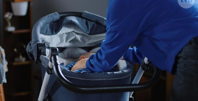 Na Wspólnej odc. 4053. Ania (Sonia Mietielica),  Jaś (Kazio Wierzbicki)