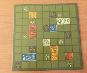 Gra planszowa: Pola Kwiatów