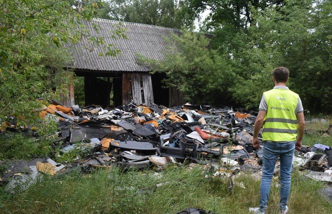 Horror z odpadami na Mazowszu. WIOŚ ujawnia setki lokalizacj