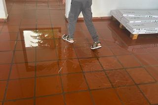 Wakacyjny koszmar na Lanzarote. Turystka z Polski: Powiedzieli, że musimy szukać sobie noclegów samodzielnie 