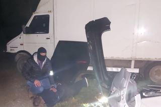 Policjanci znaleźli skradzionego nissana, zanim właściciel zgłosił kradzież