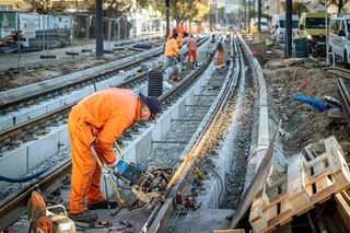 Tramwaj Rakowiecką pojedzie na Gwiazdkę