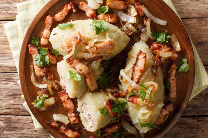 Niebo w gębie! Cepeliny z mięsem – przepis na prawdziwe kartacze litewskie