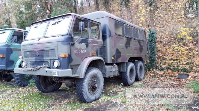 Autobus sztabowy AS-2 na samochodzie STAR 266 (z częściowym wyposażeniem)