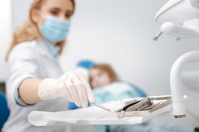 Lekarz stomatolog (dentysta) i stomatologia