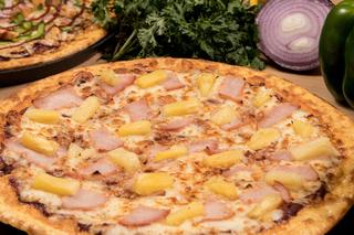 Gdzie powstała pizza hawajska? Uczestniczka Milionerów  postanowiła zaryzykować