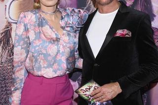 Wiśniewscy debiutują na salonach po ogłoszeniu drugiej ciąży. Żona Pazury na różowo