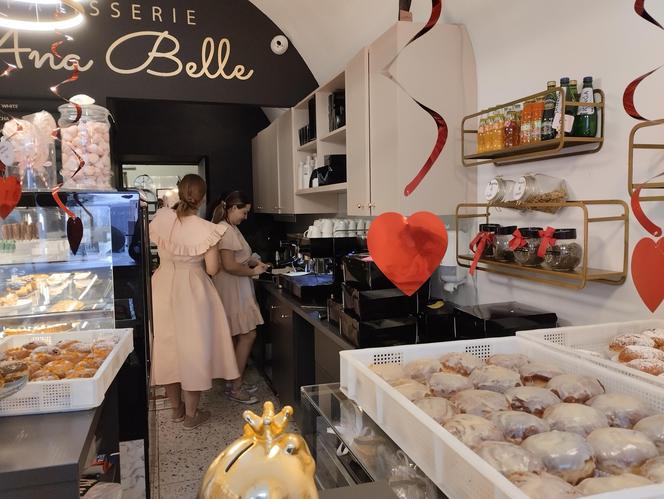 Tłusty czwartek. Święto pączków w Ana Belle Patisserie w Tarnowie