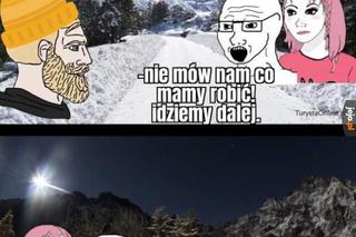 Najlepsze memy o turystach w górach. Te obrazki znane z Tatr bawią do łez 