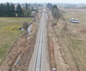 Podróż koleją z Ełku do Olsztyna będzie krótsza. Pociągi pojadą z prędkością nawet 160 km/h!