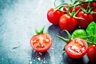 Senior Warszawski. Adios pomidory - poznaj zdrowe przepisy z pomidorami w roli głównej! 
