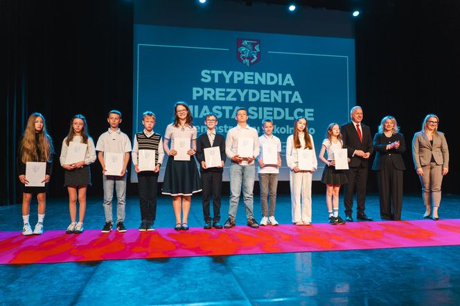 Blisko 700 najzdolniejszych siedleckich uczniów z nagrodami za dokonania w nauce!
