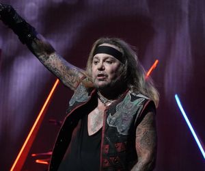 Vince Neil (Mötley Crüe) ujawnił, że przeszedł udar. Musiałem nauczyć się chodzić od nowa
