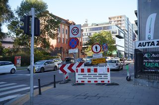 Potężne utrudnienia dla kierowców w Warszawie. Zaraz się zacznie! Tędy nie przejedziesz do końca roku