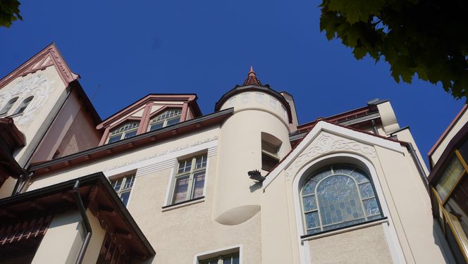 To jedna z piękniejszych kamienic w Olsztynie. Przetrwała wojnę