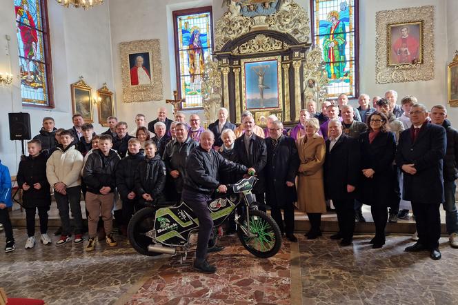 Msza Święta w Górsku. Modlili się o udany sezon żużlowy