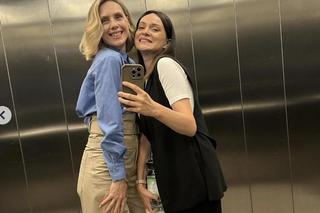 Barwy szczęścia na planie. Maria Dejmek (Natalia), Joanna Gleń (Malwina)