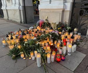 Społeczność UW pożegnała zaatakowaną pracowniczkę (8.05.2025)