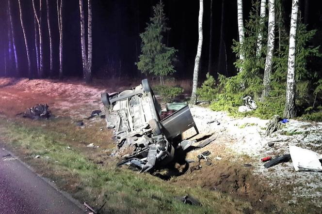 Zielone: Groźny wypadek na DK8. Zderzyły się osobówka z ciężarówką [ZDJĘCIA]