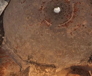 Oto najbardziej tajemnicze miejsce w Warszawie. Elizeum w parku Rydza-Śmigłego