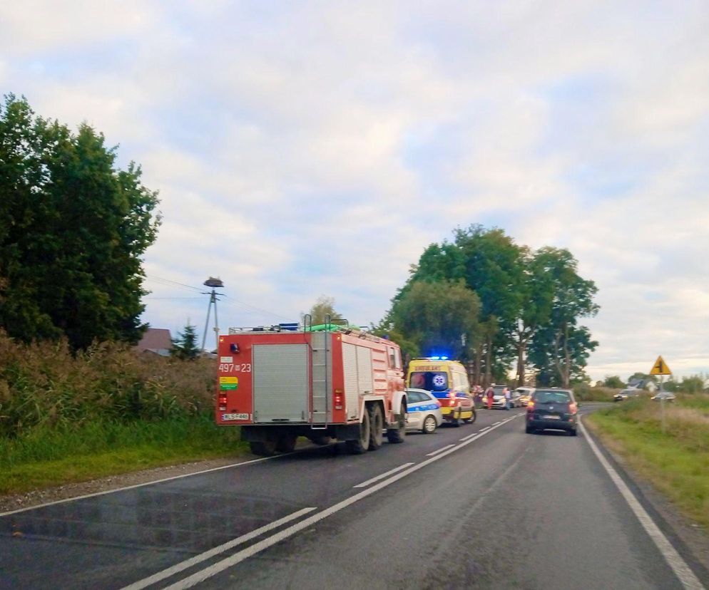 wypadek w Woźnikach na DK-19
