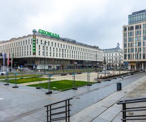 Parking podziemny pod placem Powstańców Warszawy w Warszawie