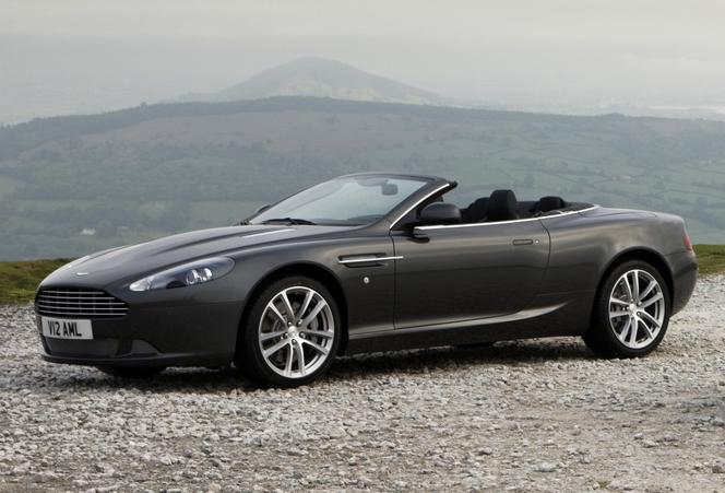 Aston Marin DB9 Volante