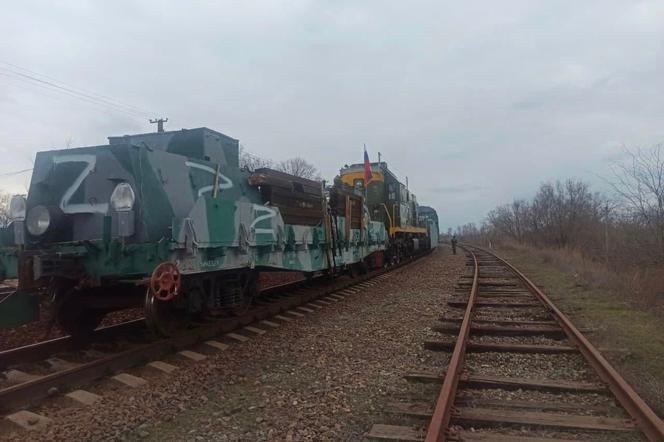 rosyjski pociąg pancerny zaatakowany przez Ukraińców