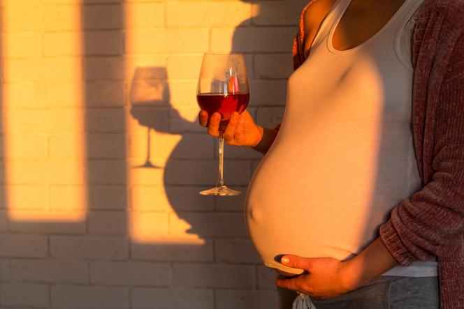 Czy w ciąży mogę pić piwo bezalkoholowe lub wino bezalkoholowe? 