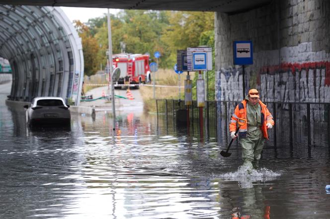 Warszawa zalana po burzy