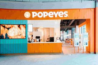 Kultowy kurczak z Luizjany wreszcie w Tarnowie! Popeyes otwiera się w galerii handlowej