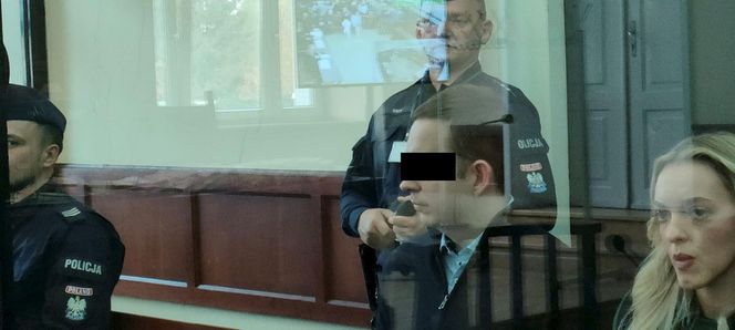 Piotrków Tryb. Druga rozprawa w procesie Sebastiana M. Kierowcy BMW odczytano akt oskarżenia [ZDJĘCIA].