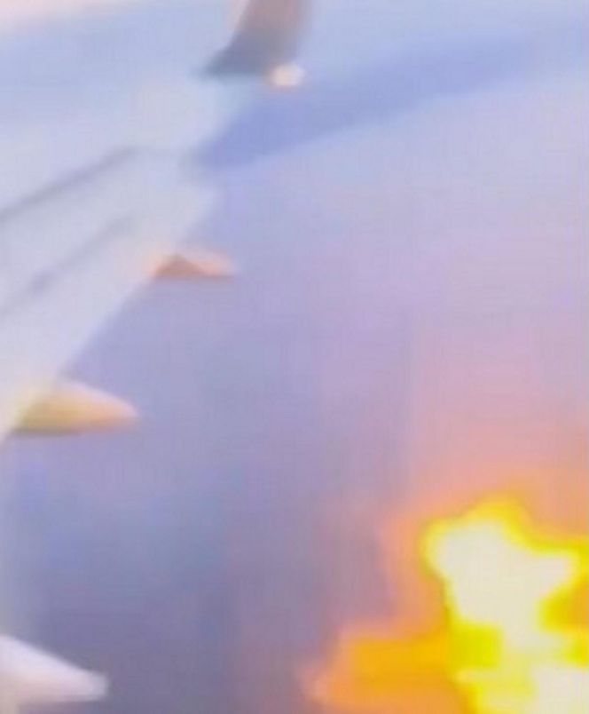 Boeing z 273 pasażerami płonął w powietrzu! "Żegnali się z bliskimi"