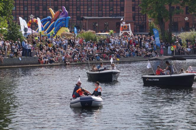 Ster na Bydgoszcz 2023. Wielka parada jednostek pływający [ZDJĘCIA] 