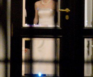 Porównaliśmy suknie ślubne córek prezydentów