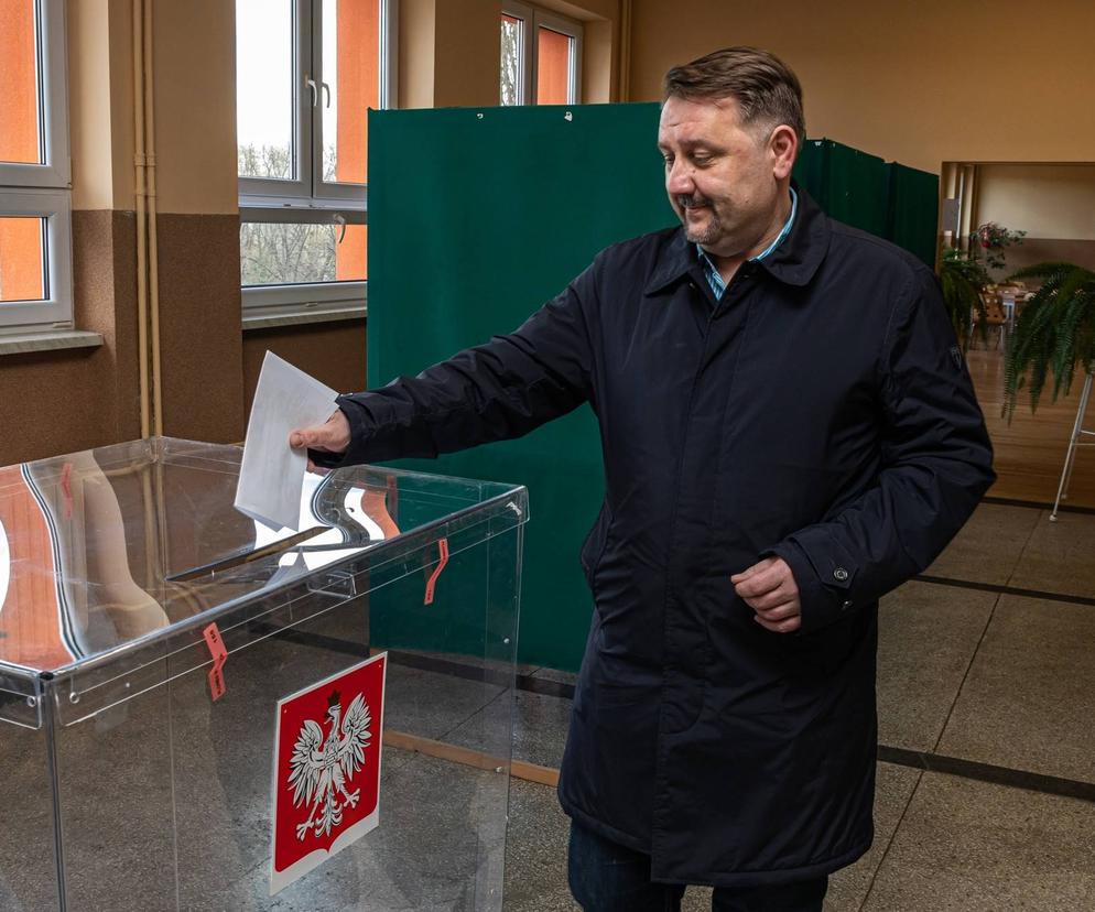 Jarosław Klimaszewski w czasie referendum w Bielsku-Białej