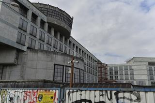 Deweloper zburzy szkieletora i wybuduje osiedle