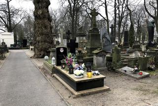 Grob Violetty Villas w 10. rocznicę śmierci