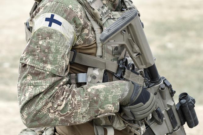 Finlandia się zbroi i szkoli bojowo. Boi się rosyjskiej inwazji?