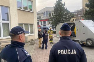 Kraków. Interwencja kontrterrorystów w AGH. Znaleźli słoiki z wybuchową substancją