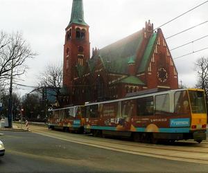 Nowy przystanek tramwajowo-autobusowy na pl. Zwycięstwa