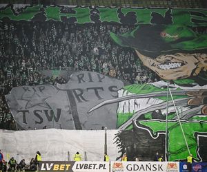 Lechia Gdańsk - Widzew Łódź: Zdjęcia kibiców z meczu 15. kolejki PKO BP Ekstraklasy