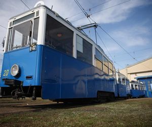 Ten tramwaj po blisko 40 latach wrócił do Krakowa. MPK wyremontowało historyczny wagon