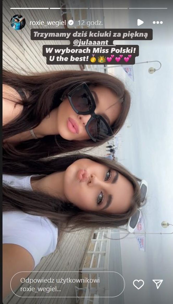 Julia Antoszkiewicz, Roksana Węgiel