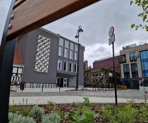 Rybi Rynek w Bydgoszczy niemal gotowy. Eleganckie nabrzeże już cieszy oczy!