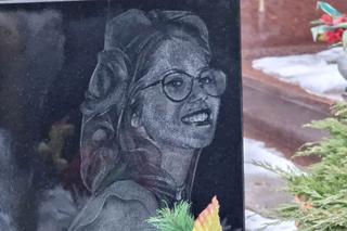 Asię odnaleziono po 24 latach. Wreszcie spoczęła obok ojca